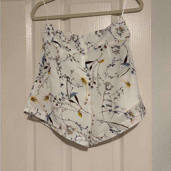 Crop top set with wildflower pattern. Size S top and bottom. l’atiste by Amy. - Picture 4 of 4